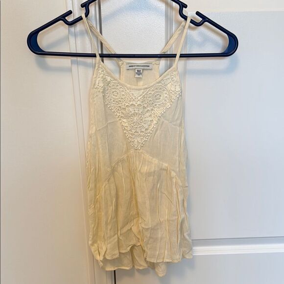 American Eagle Outfitters Cream Asymmetrical Tank - Picture 1 of 3